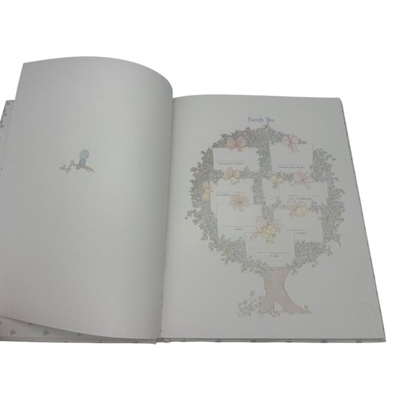 Grandmother's Precious Moments Special Memories for My Grandchild Keepsake Book - Picture 5 of 8